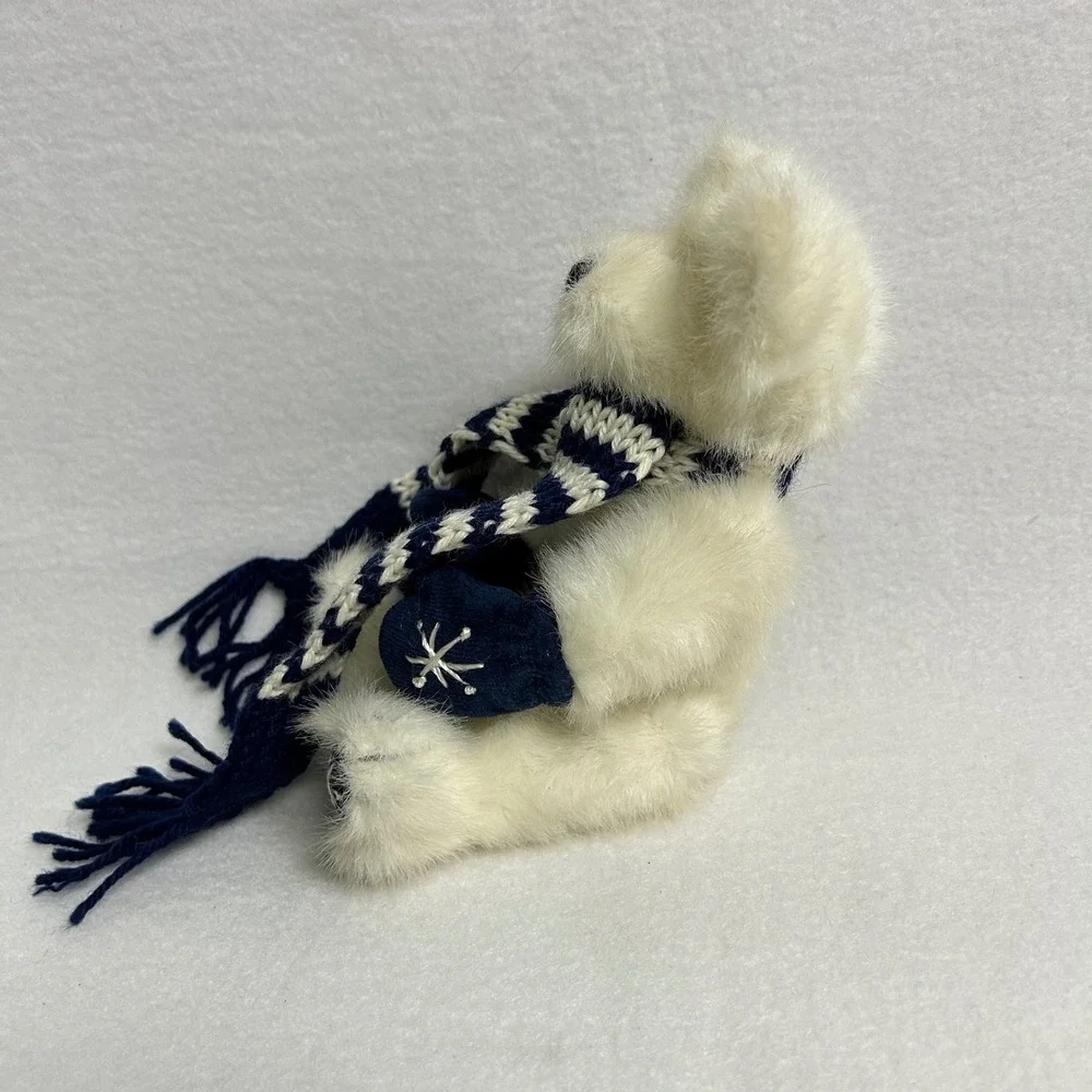 Collectable Boyds Bears & Friends  Small White‎ Polar Bear Scarf Mittens